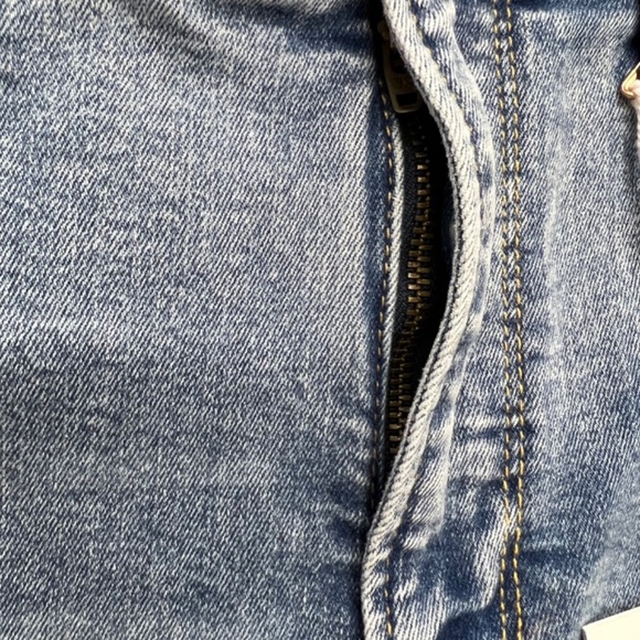 Good American Maternity Jean 8 Blue Distressed Stretch Skinny Denim Elastic Side - Picture 7 of 11